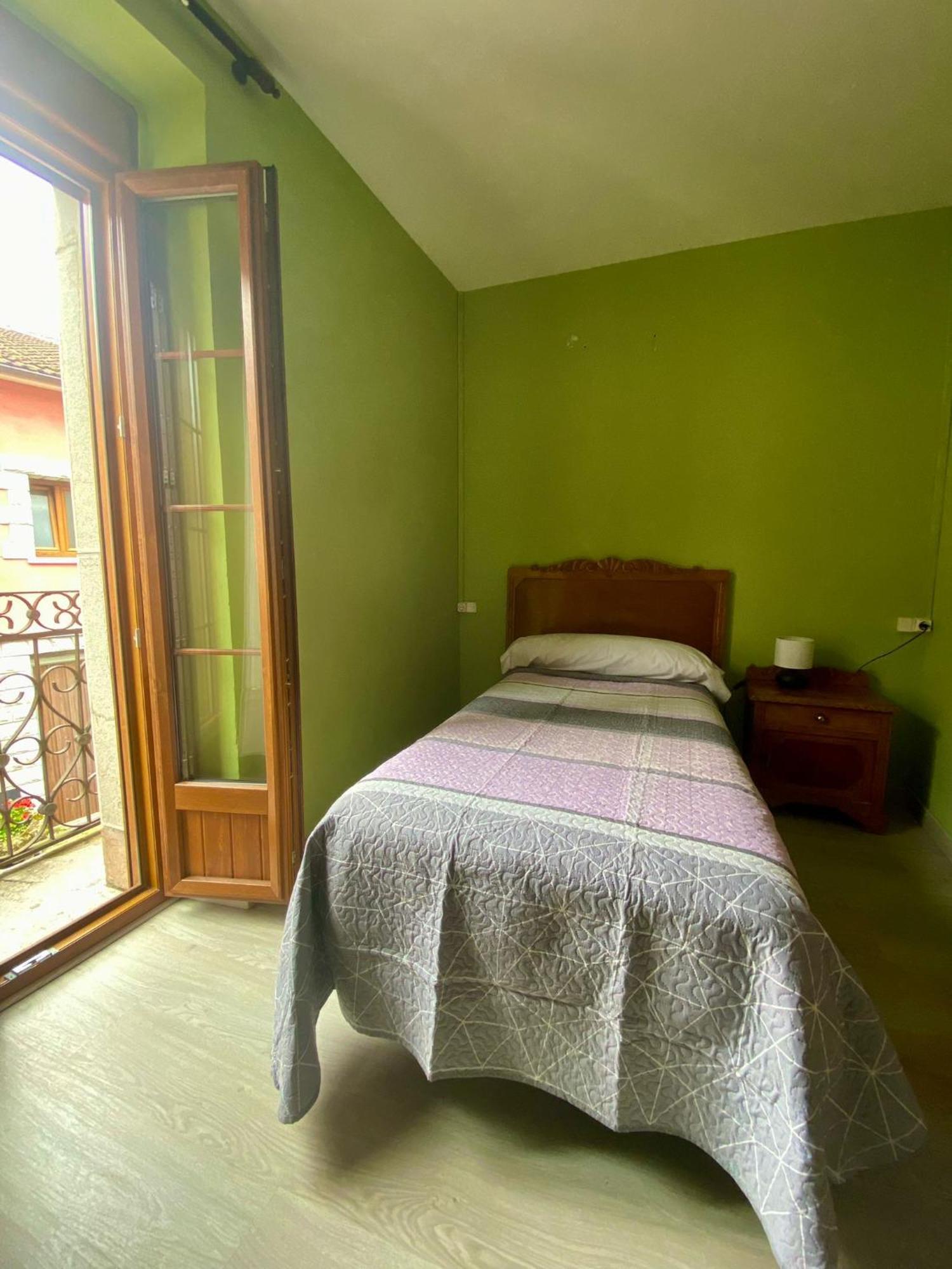 הוילה ארנאס דה קבראלס La Casona De Ardines מראה חיצוני תמונה